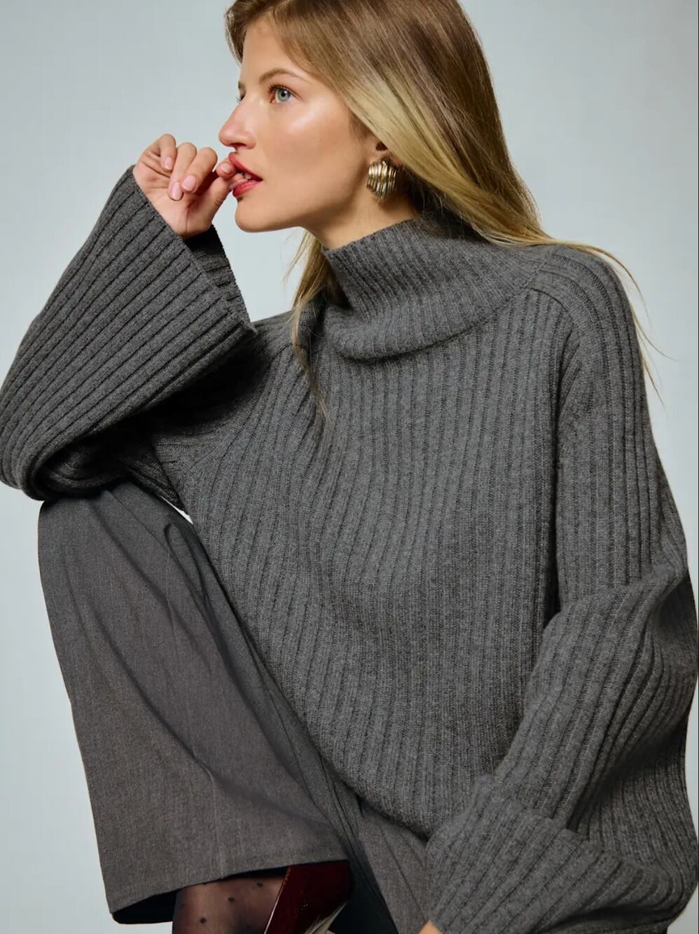 REFORMATION Brooke Cashmere Cropped Turtleneck Sweater in Gray Size XS